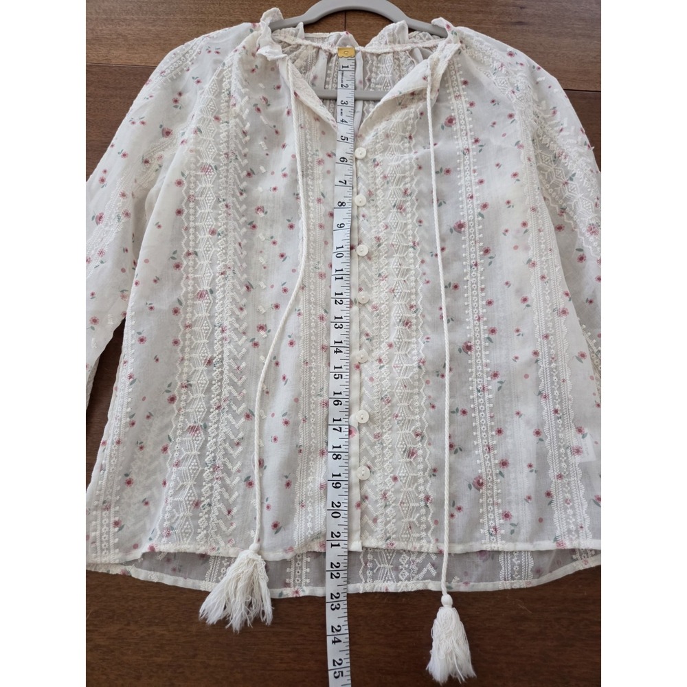 Peasant Button Up Embroidered Lace Top Women's M Romantic Cottagecore‎ Sheer